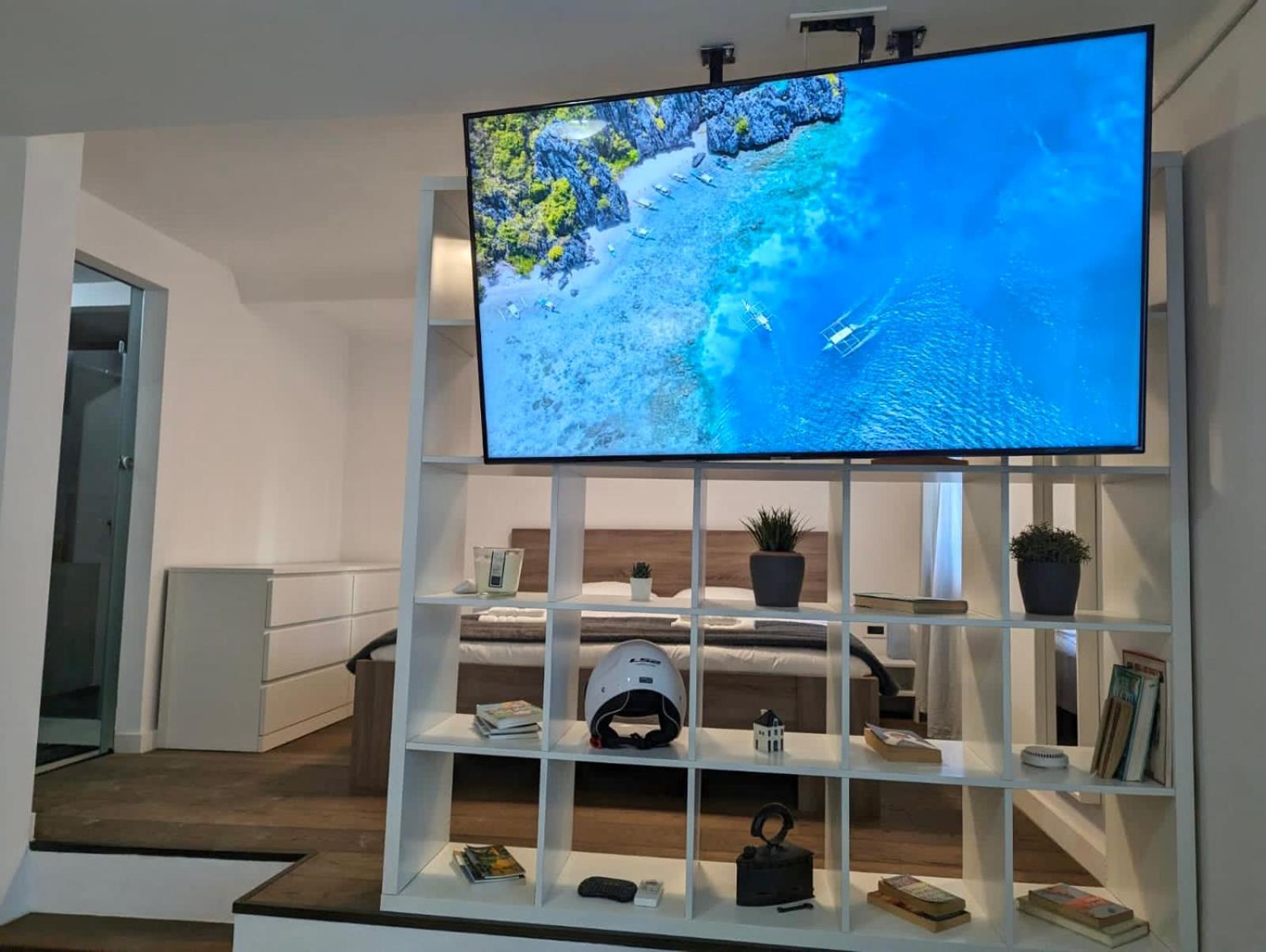זאגרב Fantabulous Downtown Abode W King Bed, 65" Tv, Washer And Tumble Dryer מראה חיצוני תמונה